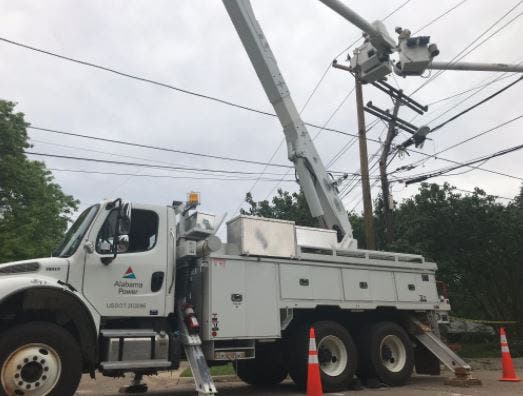 STORM UPDATE MUTUAL ASSISTANCE ARRIVES Line workers in bucket truck
