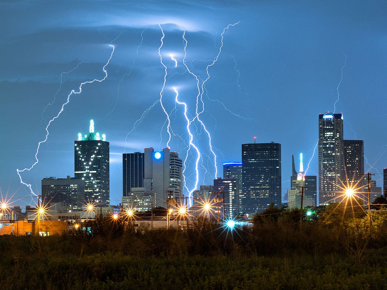 safety during a storm image DuringaStorm
